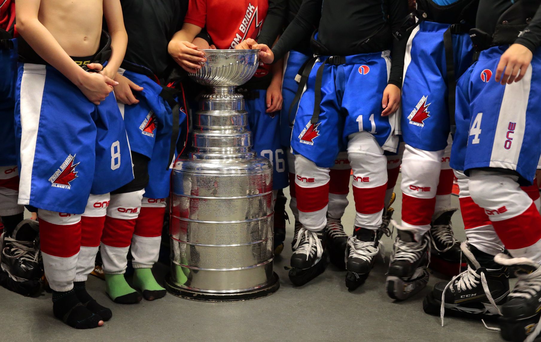 Parayko takes Stanley Cup home to Edmonton